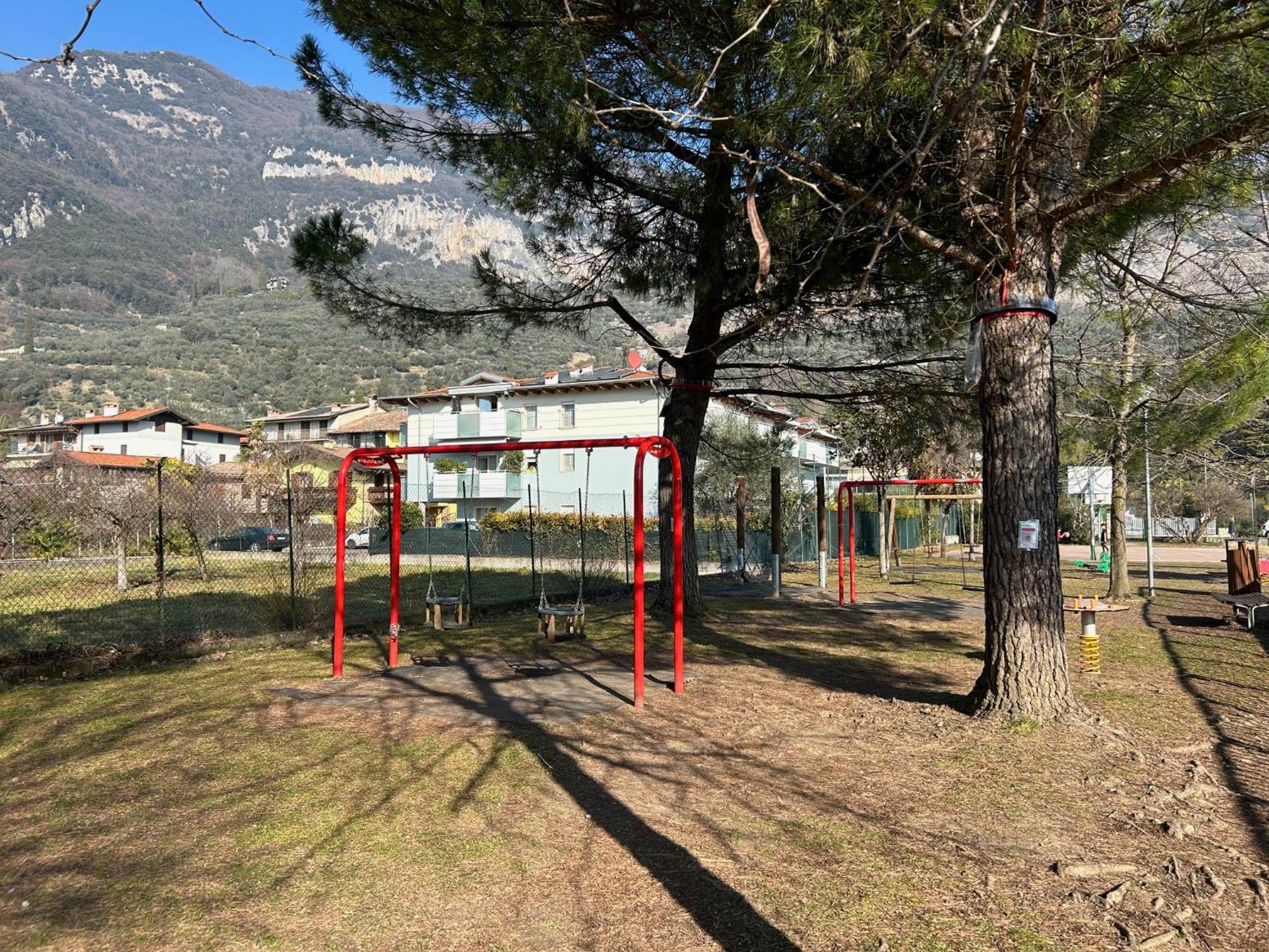 Apartamento La Terrazza Sul Tetto Arco Exterior foto